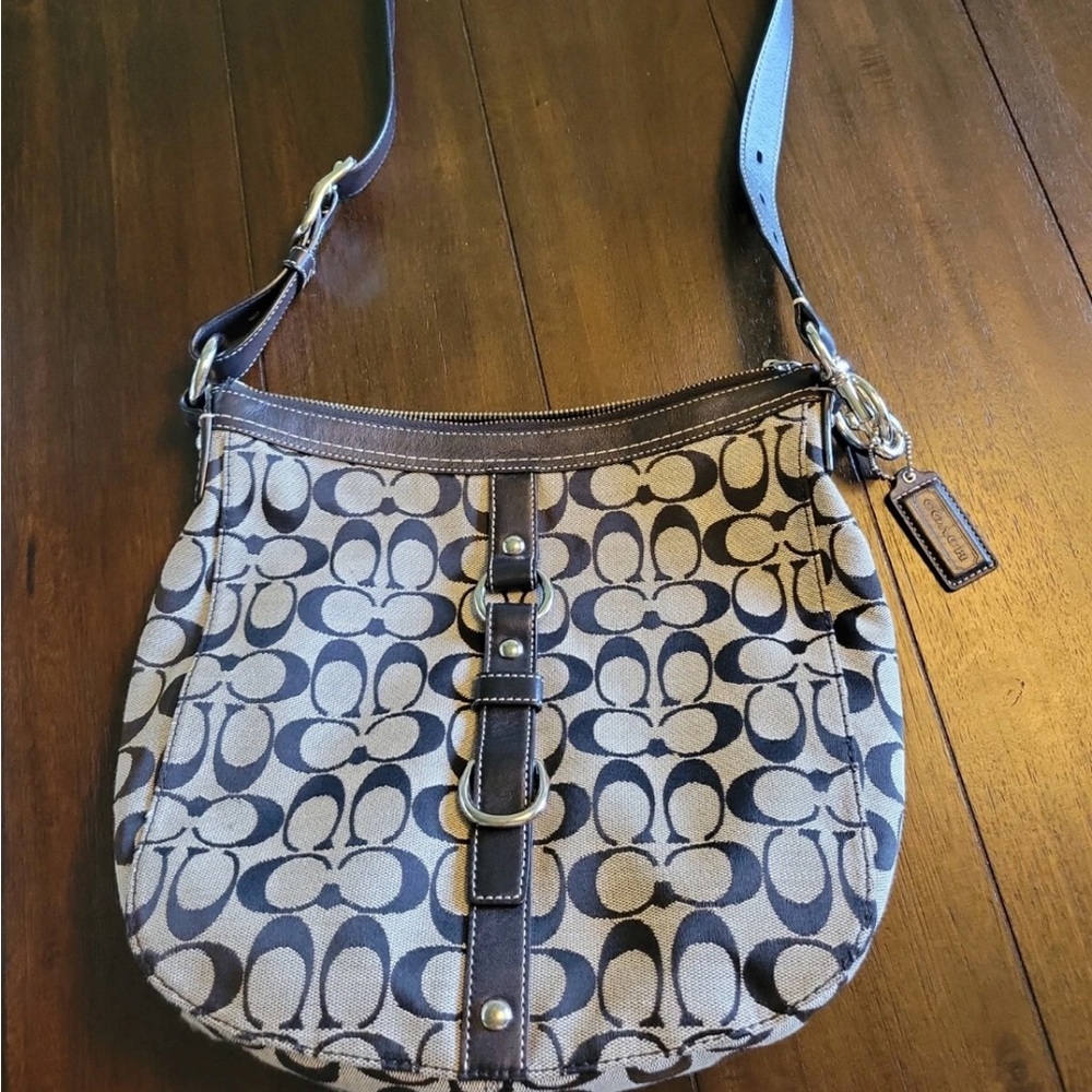 Coach Crossbody Bag - Black and grey hobo